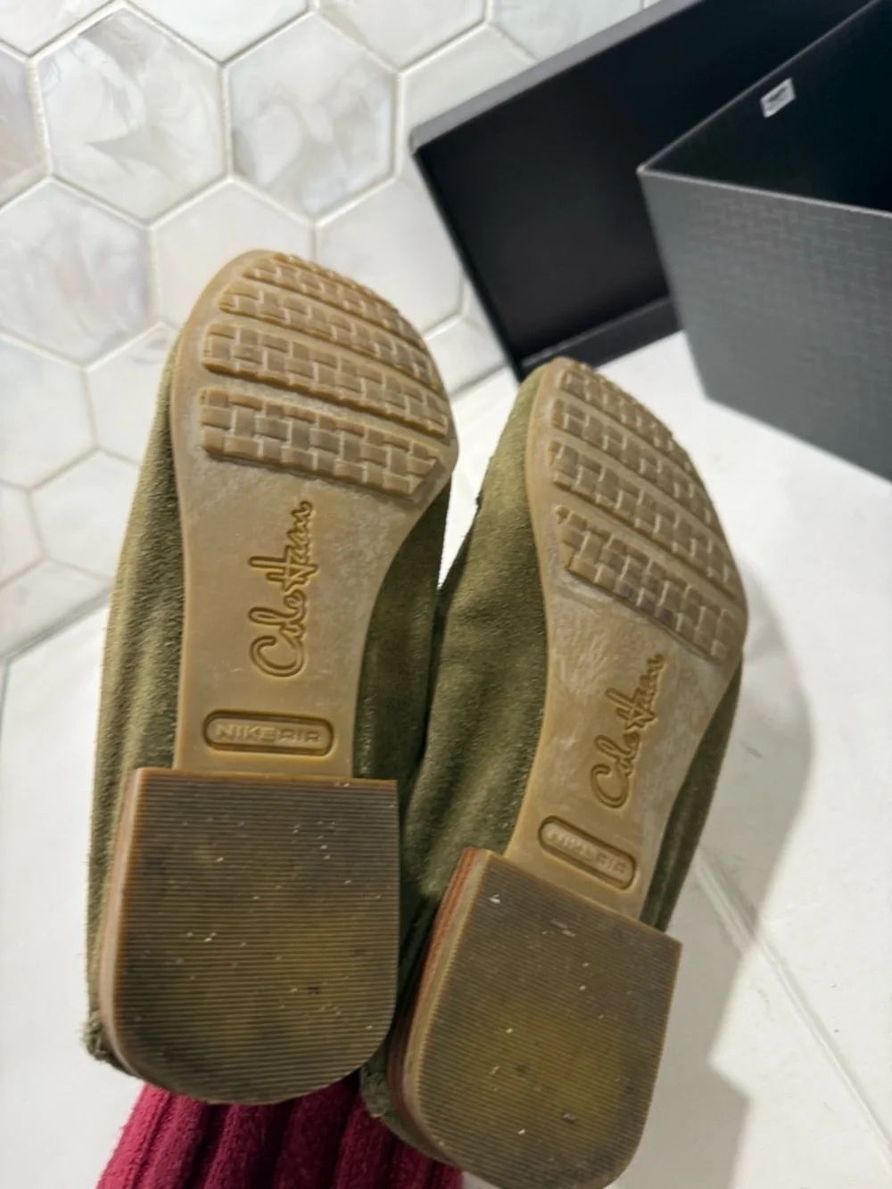 Cole Haan NikeAir Collab Candyce Green Suede Loafers Sz 7 Box Flats Moccasin